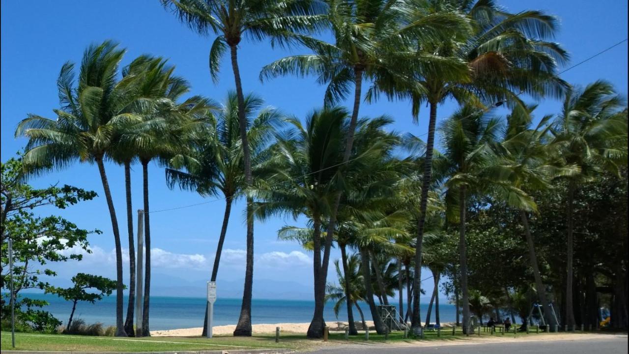 Beachside Cottage - A Private Peaceful Hidden Gem 50M To Beach Nelly Bay Ngoại thất bức ảnh