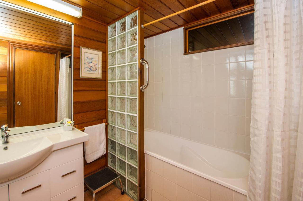 Beachside Cottage - A Private Peaceful Hidden Gem 50M To Beach Nelly Bay Ngoại thất bức ảnh