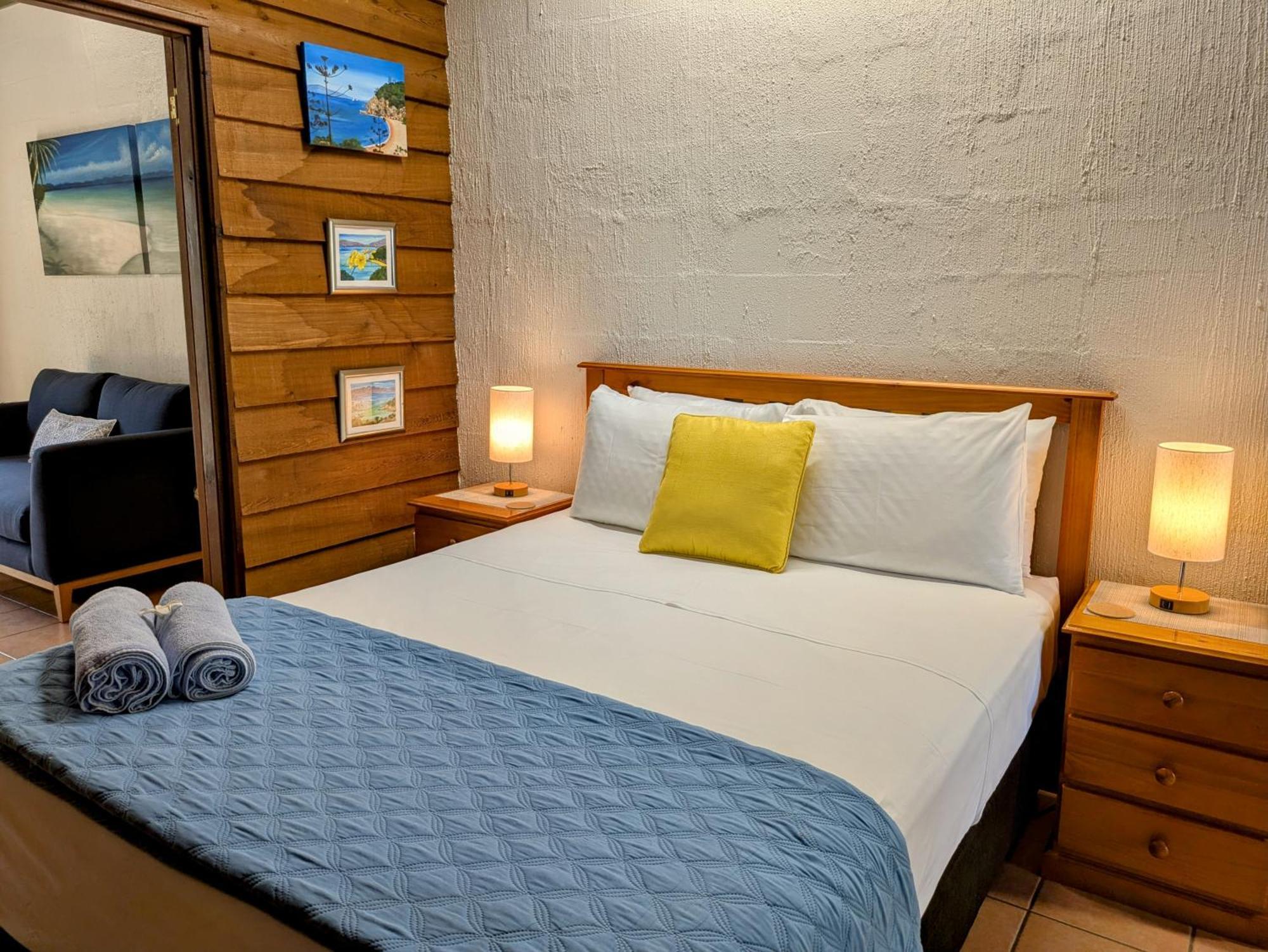 Beachside Cottage - A Private Peaceful Hidden Gem 50M To Beach Nelly Bay Ngoại thất bức ảnh